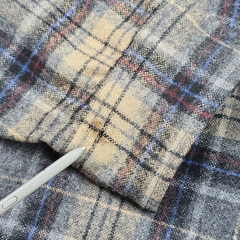 Vintage Pendleton Wool Shadow‎ Plaid Shirt Mens S USA 100% Virgin Wool Blue Tan - Picture 8 of 9